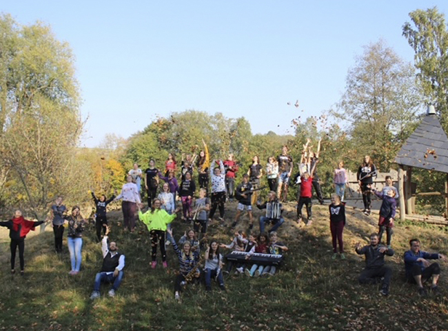 Oederaner Blasmusikanten, New Generation, Blasmusik, Oederan, Orchester, ältestes Orchester Sachsens, Instrument lernen, Instrumentalausbildung, Blasinstrument lernen, DrumLine, Ferienfreizeit, Musiker in Oederan, Verein Oederaner Blasmusikanten e.V.